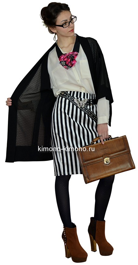 хаори, традиционная японская одежда в виде длинного распашного жакета