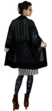 шелковое японское женское хаори с фамильными гербами, 1930-е гг.