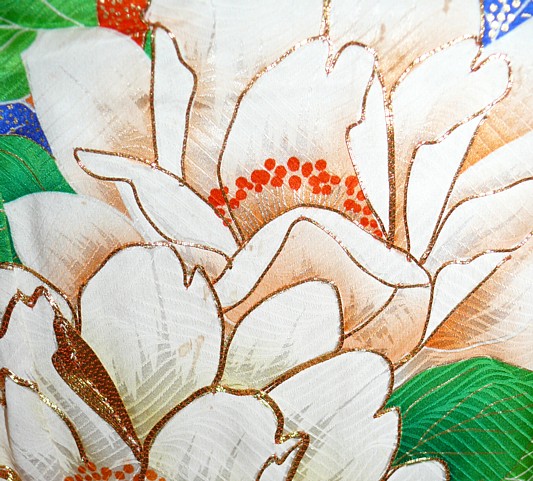 деталь рисунка ткани японского кимоно